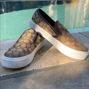 Coach slip on tennis shoes